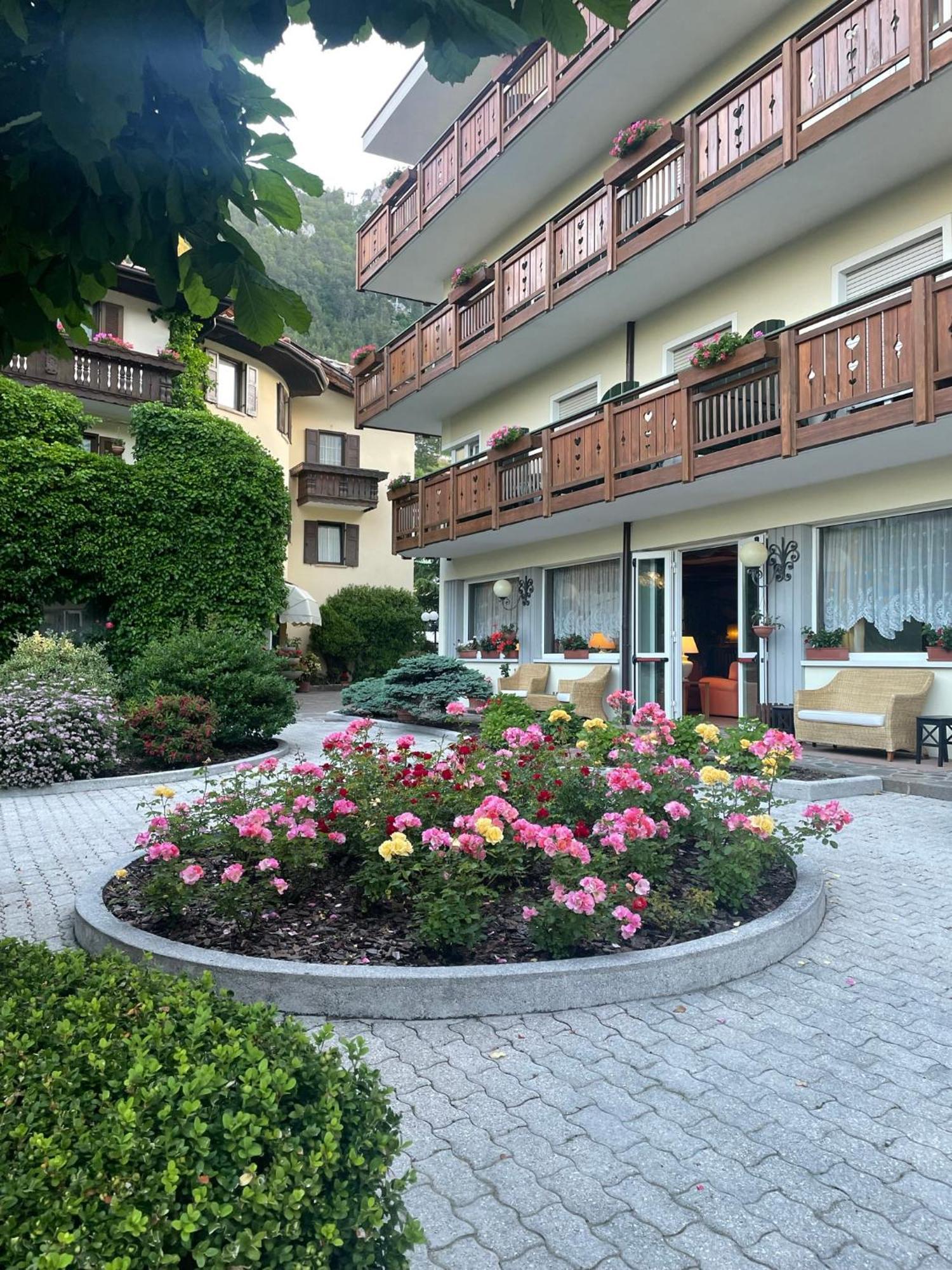 Miralago Wellness - Adults Only Hotel 3*